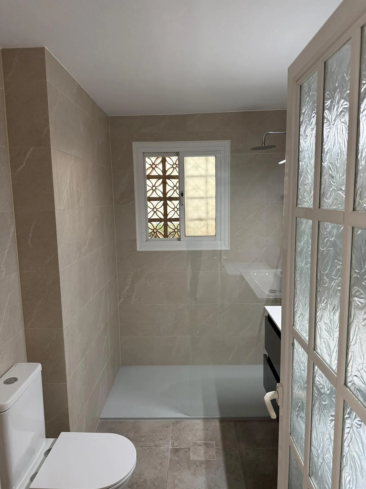 Baño en piedra cálida · Costa del Sol